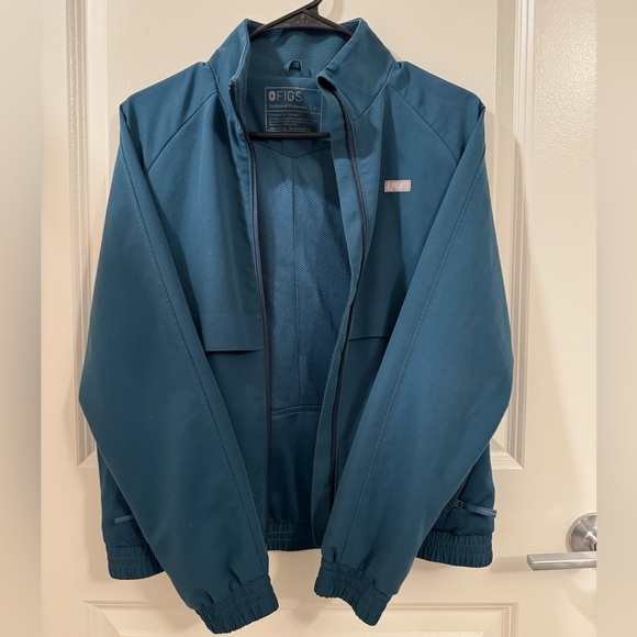 Figs Sydney scrub jacket in Caribbean blue - Picture 2 of 6